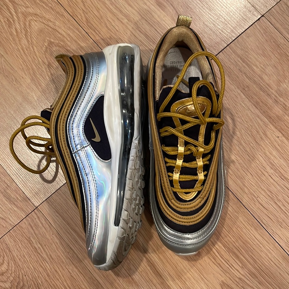 Nike Air Max 97